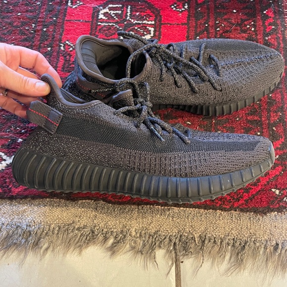 YEEZY Boost 350 Reflective 2019 Adidas Gray Sneakers 9.5 Men’s / 11 women’s - Picture 10 of 11